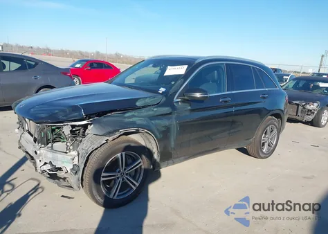 2020 Mercedes-Benz Glc 300 from USA, damaged, VIN WDC0G8DB7LF712023